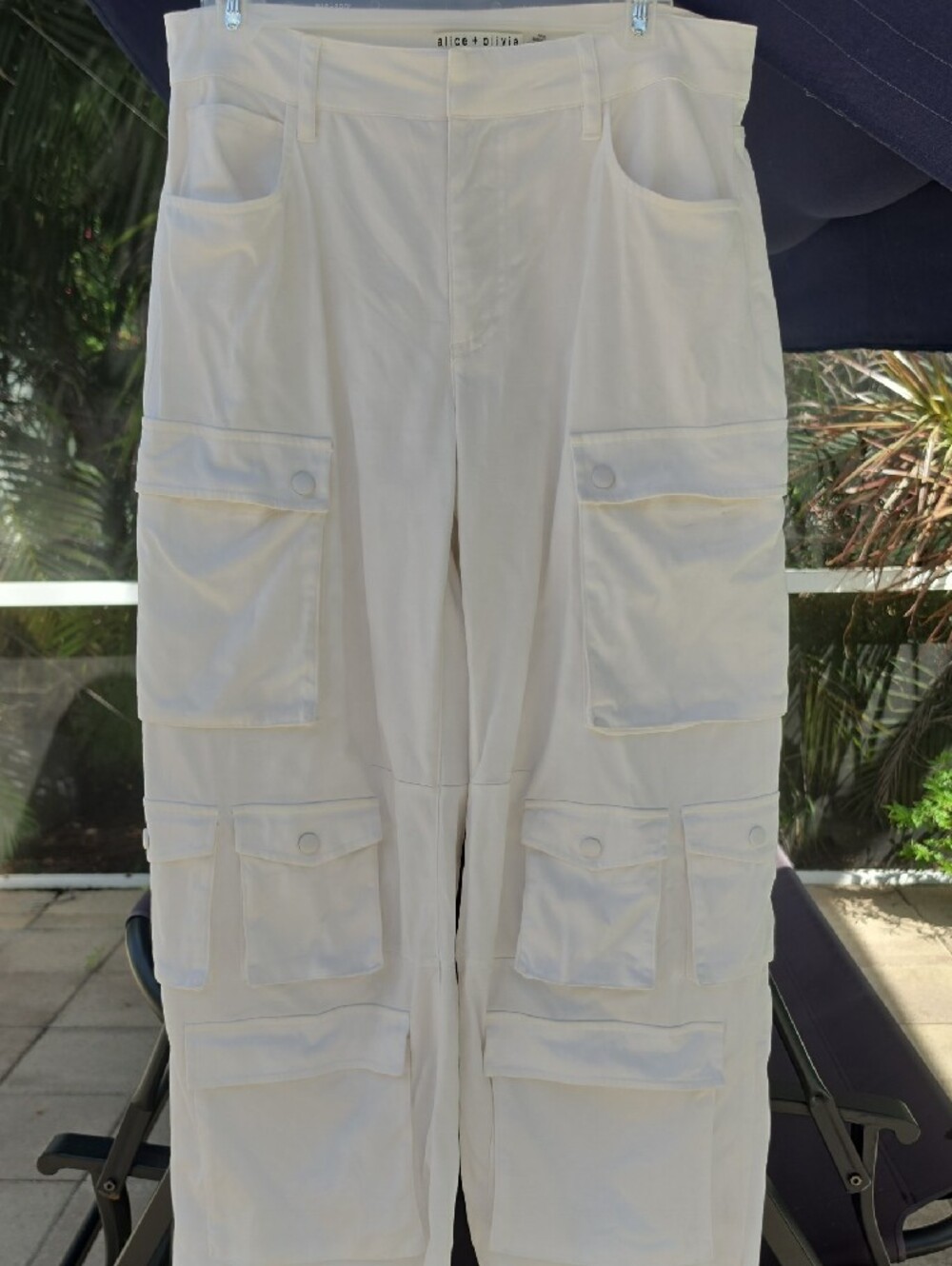 ALICE + OLIVIA Olympia Cargo Pants